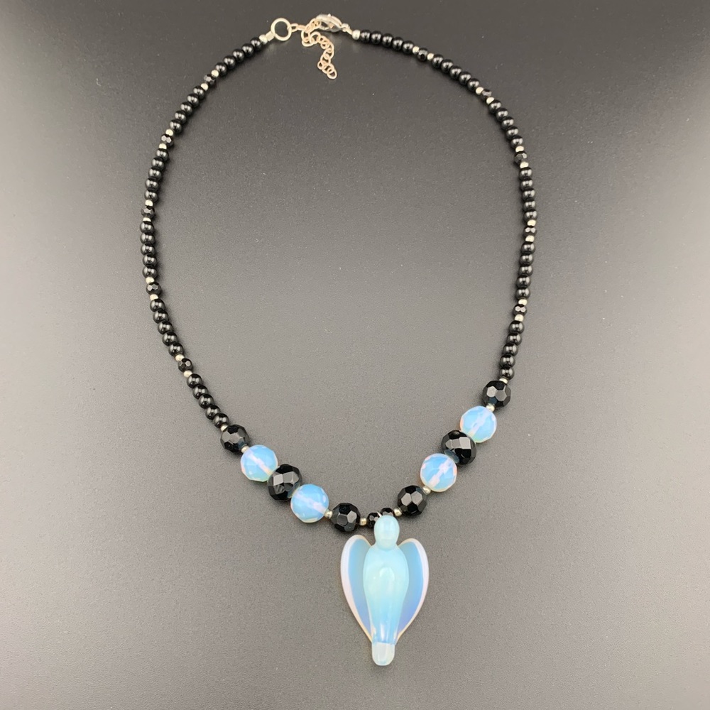Vintage Lee Sands Iridescent Angel Black Onyx Necklace